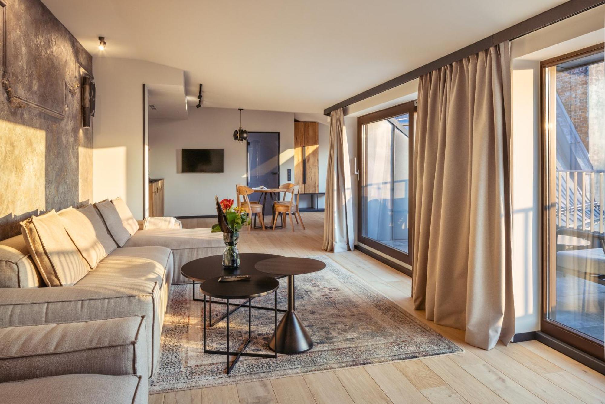 Nomadic Urban Premium Suites Krakow Exterior photo